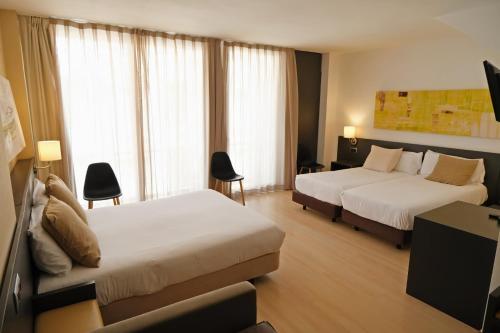 Hotel Marina - image 3