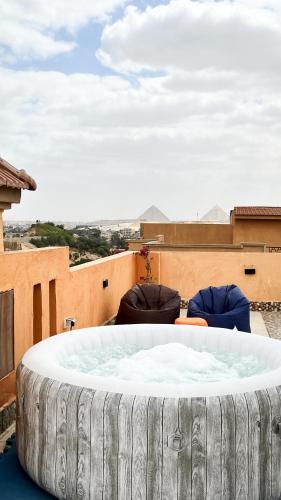 Boho Getaway with Pyramids View & Jacuzzi, Giza (fotografie 9)