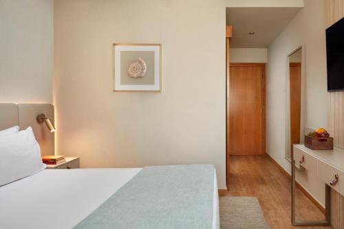 Dom Jose Beach Hotel (Plus) - image 2