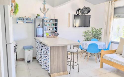 Skupni salon/TV območje, Casa Marítima Búzios- 200mt da Praia Piso Superior (Casa Maritima Buzios- 200mt da Praia Piso Superior) in Ostalo