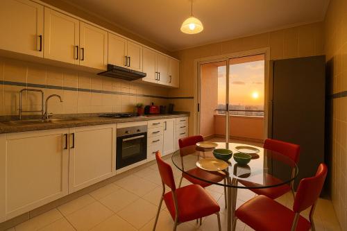 Cosy sunny 2BR - central near train and tram, Casablanca (fotografie 4)