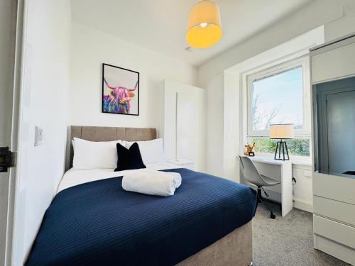 Elegant City Centre Apartment, Эдинбург (фото 11)