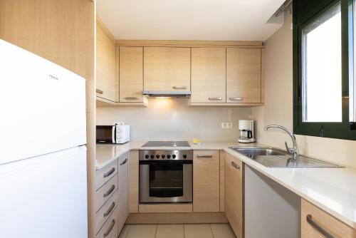 Two-Bedroom Apartment with Terrace image 4