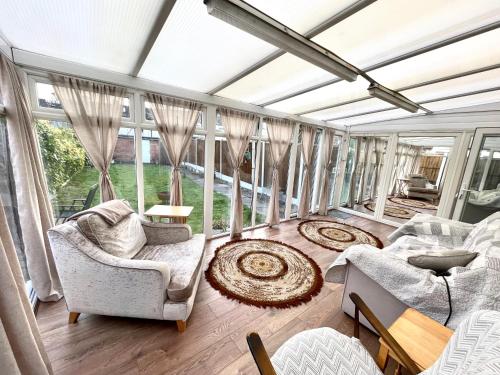 Surrey Street Retreat gîte à louer Wirral & West Cheshire Community Healthcare NHS Trust