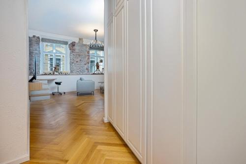 Lovely historic apartment in old town, Tallin (foto 9)