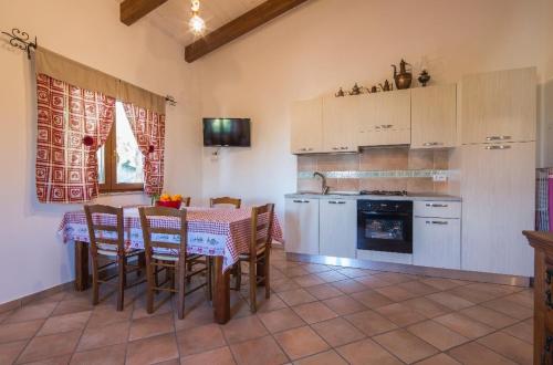 Villa le Favole Apartments in Sant' Egidio del Monte Albino