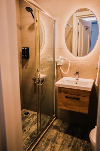 Taksim Santa Lucia Hotel - image 6