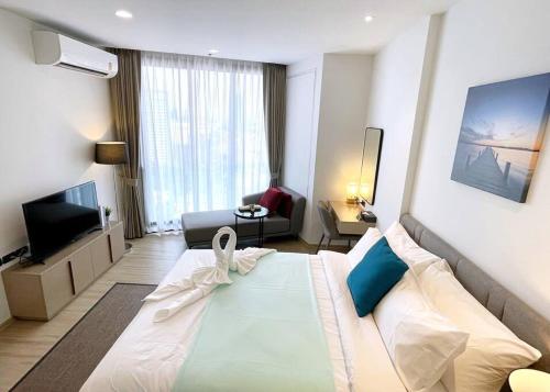 파타야 EDGE Central PATTAYA SKY 4성급 호텔 스위트룸