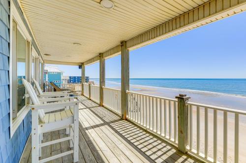 Hot Tub and Decks North Topsail Beach Home