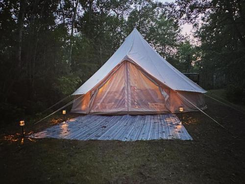 . Everlong Acres Belle Tent