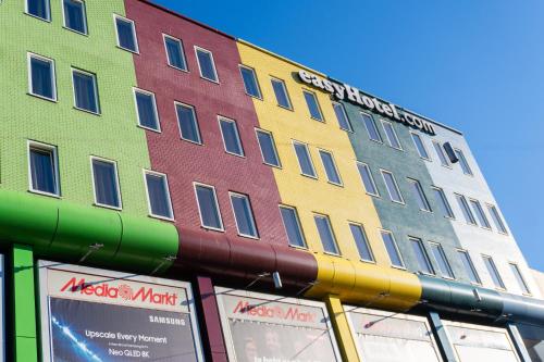 easyHotel Amsterdam Arena Boulevard - image 7