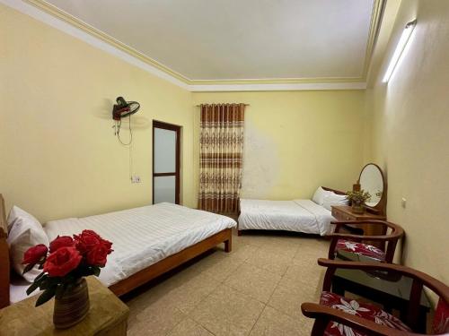 Triple Room with Private Bathroom image 10