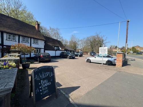 The Greyhound Inn - image 10