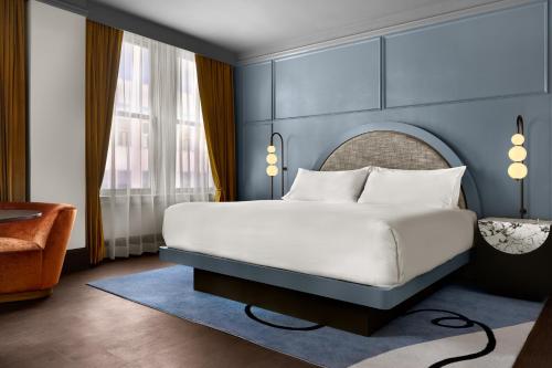 room detail thumbnail 0