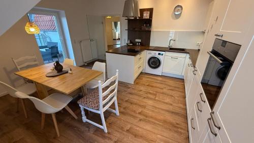 Penthouse with roof terrace - Central, quiet location, Hannover (fotografie 5)