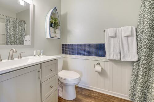 Seaside Condo with Pool and Views - Walk to Beach! - image 11