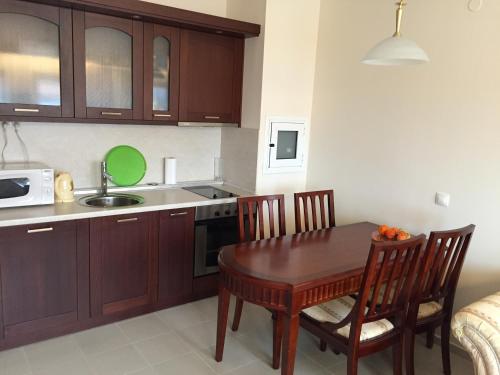 Downtown Alexander Services Apartments - image 10