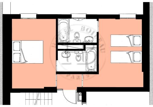 1 double bed, 2 twin beds