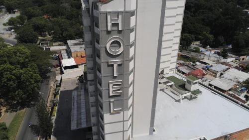 Exterior view, Hesperia Maracay in Maracay