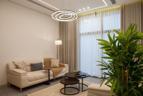 Létesítmények,  négyzetméteres, 2 hálószobás Apartman 2 fürdőszobával Qurtubah területén (Elite Two-Bedroom Apt AlRimal-7) near King Abdulaziz Equestrian Field