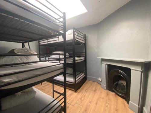 Queen Elizabeth Hostel in Chelsea