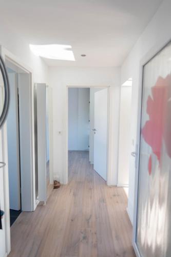 Entrada, Renoviertes Apartment in Troisdorf in Troisdorf