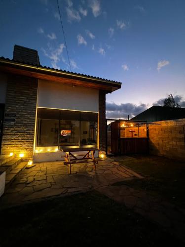 Skats, Travesia Sur Hostel in El Bolson