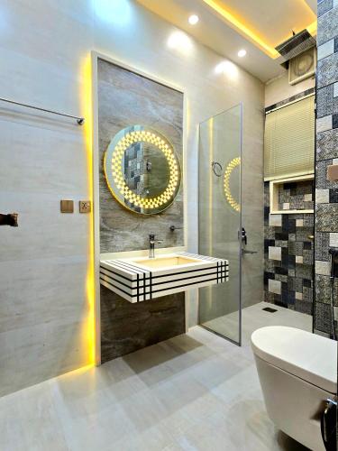 The Radiant Residence Phase 3 Bahria Town - image 7