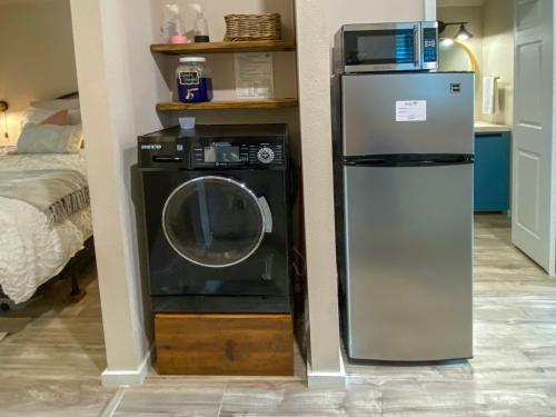 Charming Cabin in the Heart of the TX Hill Country