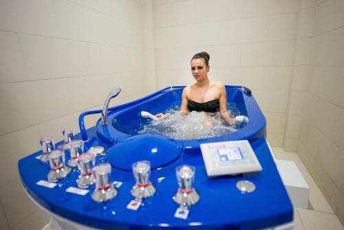 Hotel TTS**** Spa&Wellness Covasna - image 4