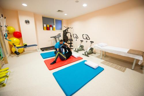 Hotel TTS**** Spa&Wellness Covasna - image 13