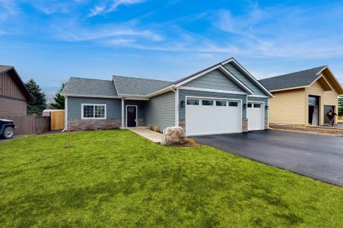 Modern Mountain View Escape