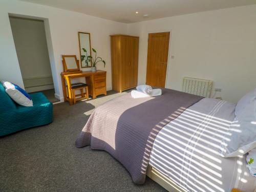 Flat 1 Penzance - image 7