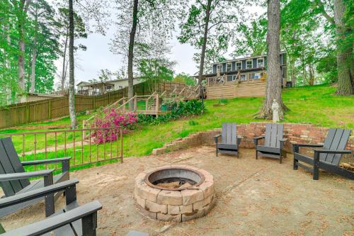 Waterfront House on Toledo Bend with Private Dock! Waterfront House on Toledo Bend with Private Dock!