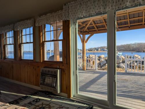 منظر, Beach Cottage in Saco