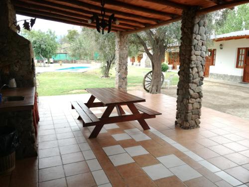 Peldbaseins, Posada Chilecito in Anguinán