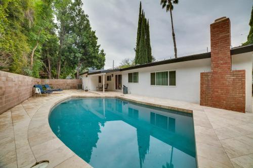 Private Pool and Patio Luxe Encino Family Getaway