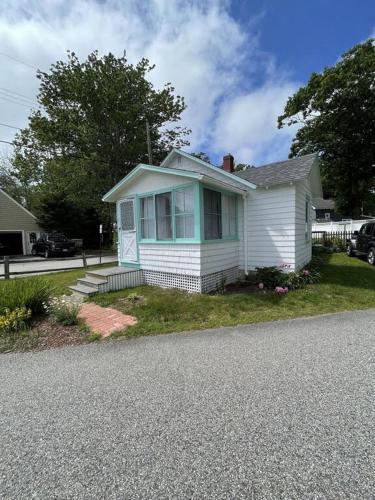 Make Lasting Memories at the Bougie Beach Bungalow Make Lasting Memories at the Bougie Beach Bungalow