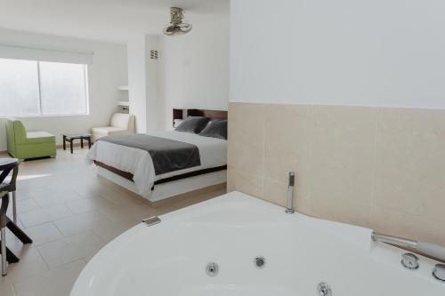 Pezsgőfürdő, Hotel Plataneras Confort in Turbo