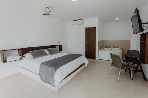 . Hotel Plataneras Confort