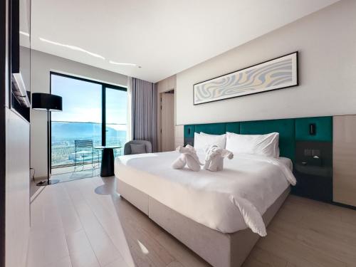 Family Mountain View