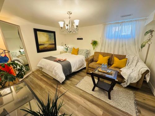 Sunrise BnB - Free Parking near เดอะบีชวิลเลจ