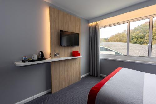 Holiday Inn Express Norwich an IHG Hotel - image 5