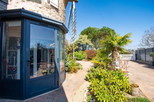 Garden, Moulin de Treflez I Plage et Calme in Morgat