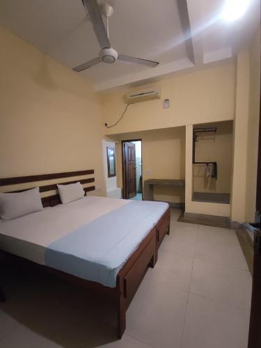 Inn On The Bay Home in Pasikuda