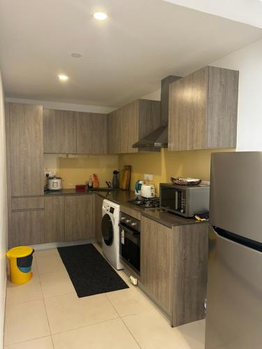 Two-Bedroom Apartment image 5