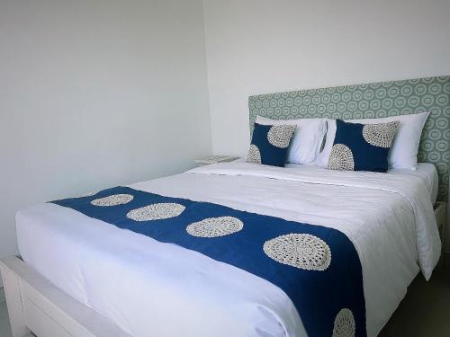 Two-Bedroom Apartment image 4