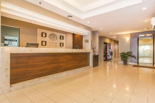 Előcsarnok, Comfort Suites Downtown near Redpath Múzeum