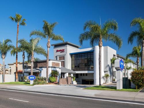 Hampton Inn by Hilton Costa Mesa Newport Beach in Costa Mesa, USA