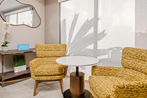Holiday Inn Express Costa Mesa an IHG Hotel - image 7